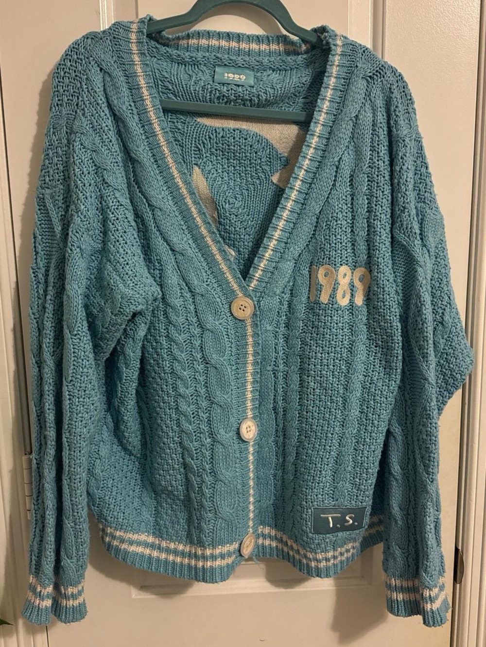 Taylor Swift 1989 Cardigan